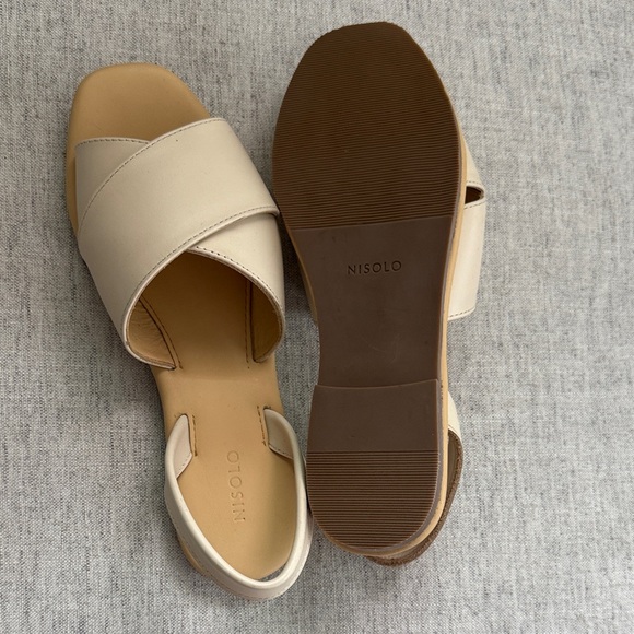 NWOT Nisolo Cream Women's Sandals - Picture 4 of 7
